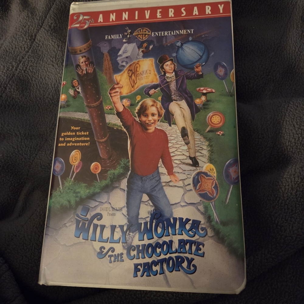 1996 25th Anniversary Edition Willy Wonka and the Chocolate Factory VHS Tape